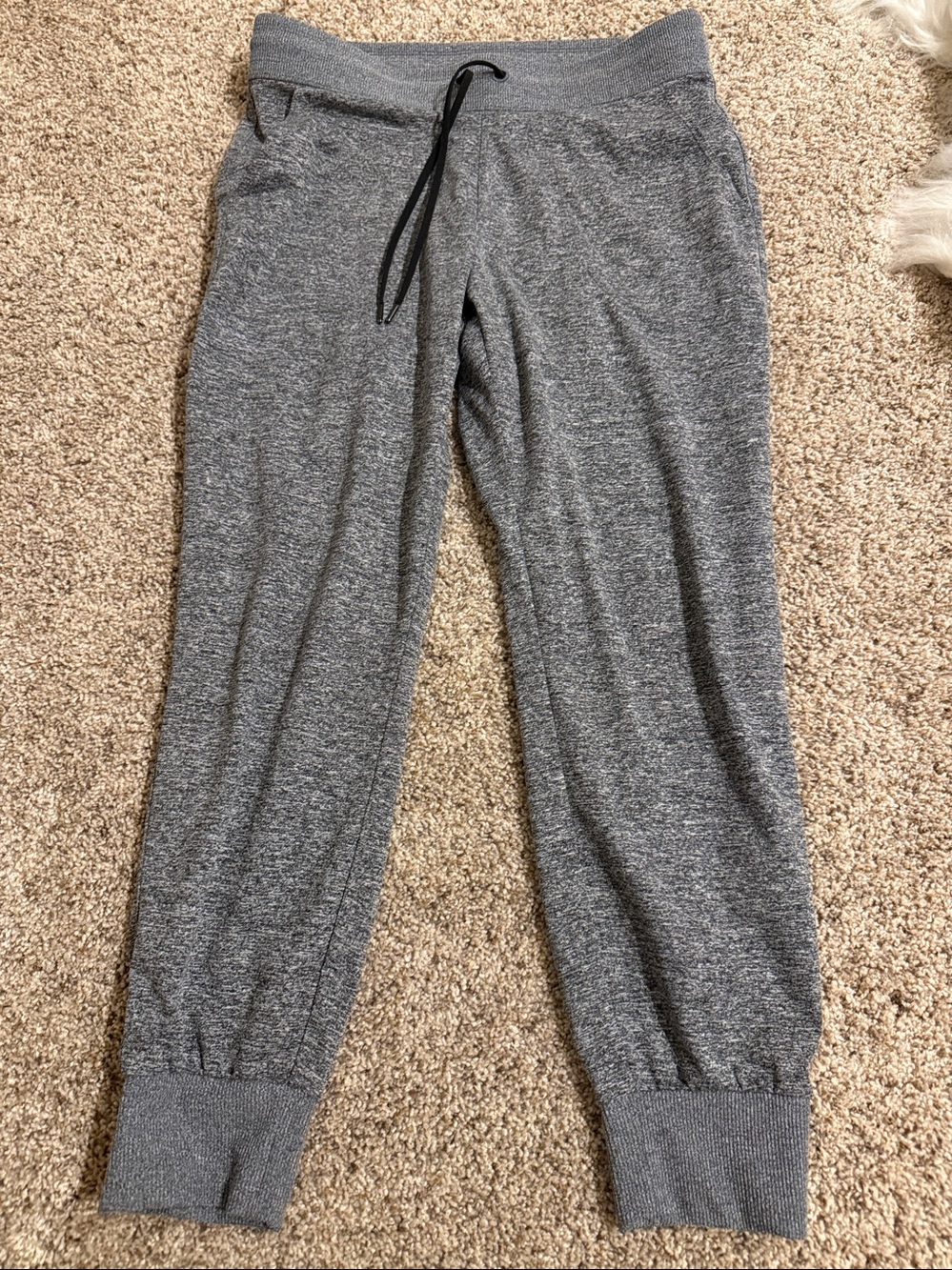 ATHLETA GREY JOGGERS WITH POCKETS